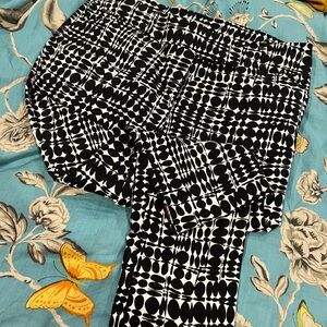 Joan Vass Black and White Patterned Cropped Pants